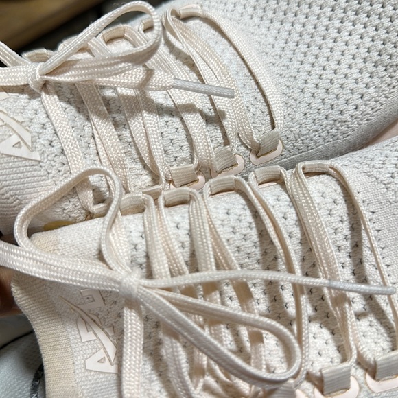 APL Techloom Breeze - Picture 4 of 4